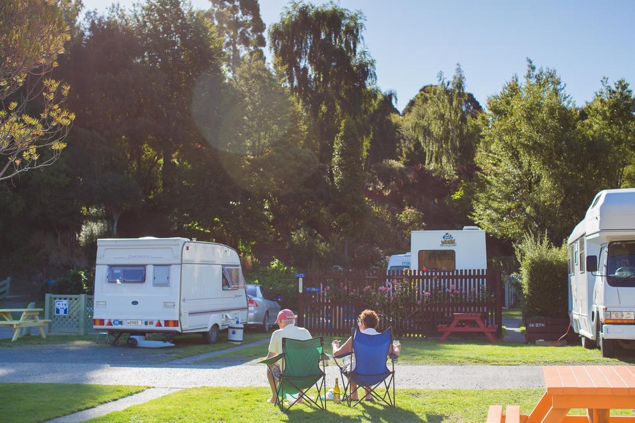 Aaron Lodge Holiday Park Dunedin Extérieur photo